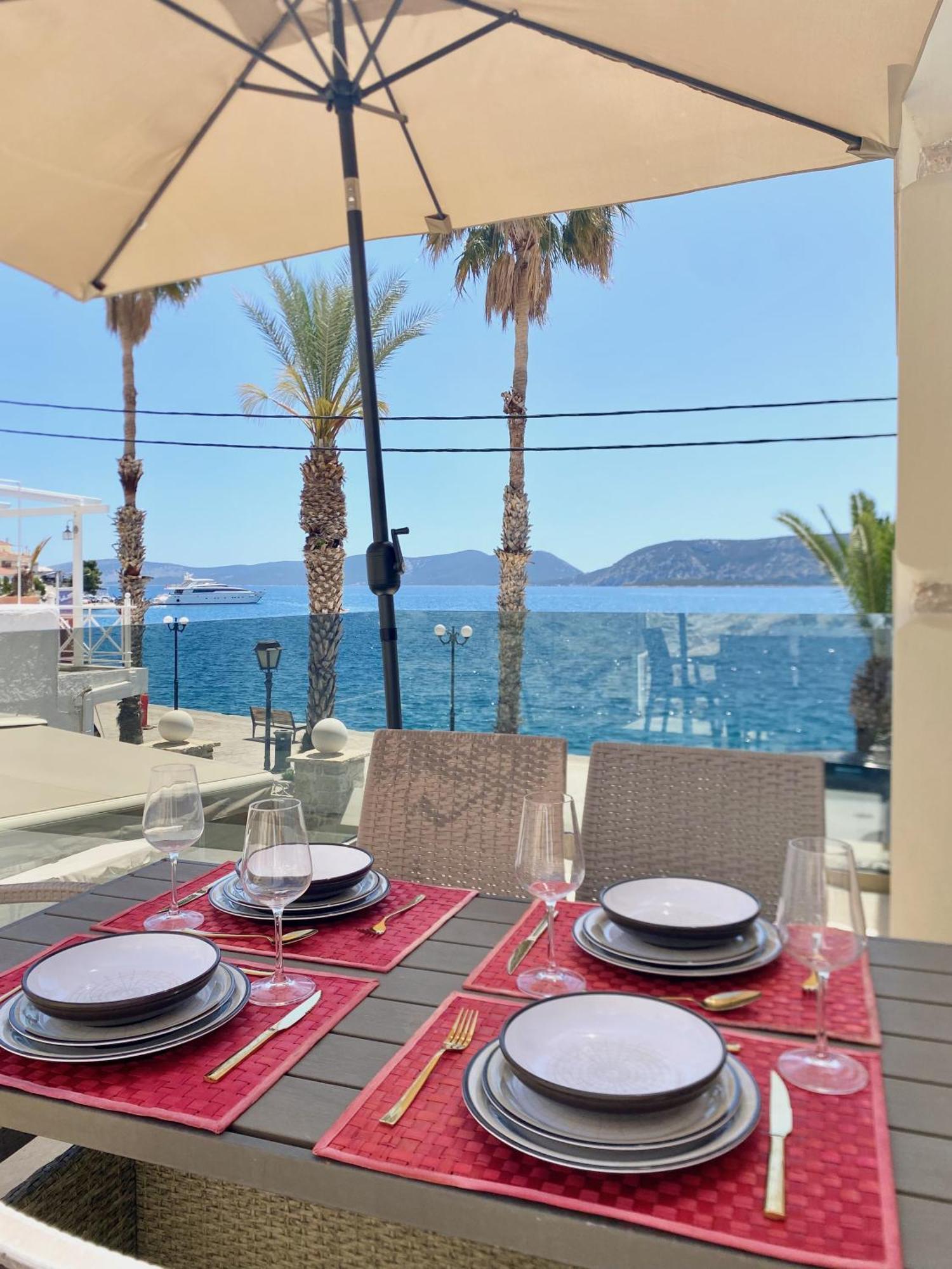 Villasonboard Rock Villa 3 Bed, 3 Bath, Jacuzzi, Seaside Ermioni Exterior foto